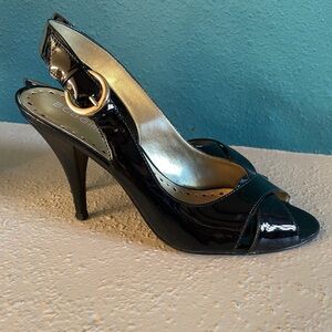 Bcbgirls Liam Peep toe Pump's